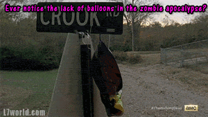 Walking Dead balloon zombies