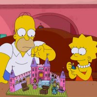 Simpsons LEGO special trailer - Brick Like Me (Homer and Lisa build castle)