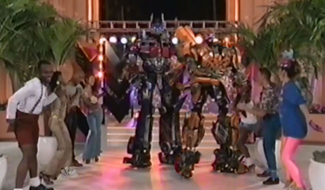 Transformers dance on Tonight Show at Universal Studios