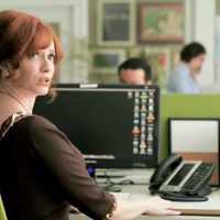 Christina Hendricks is Mad at Men for earning more money than woman
